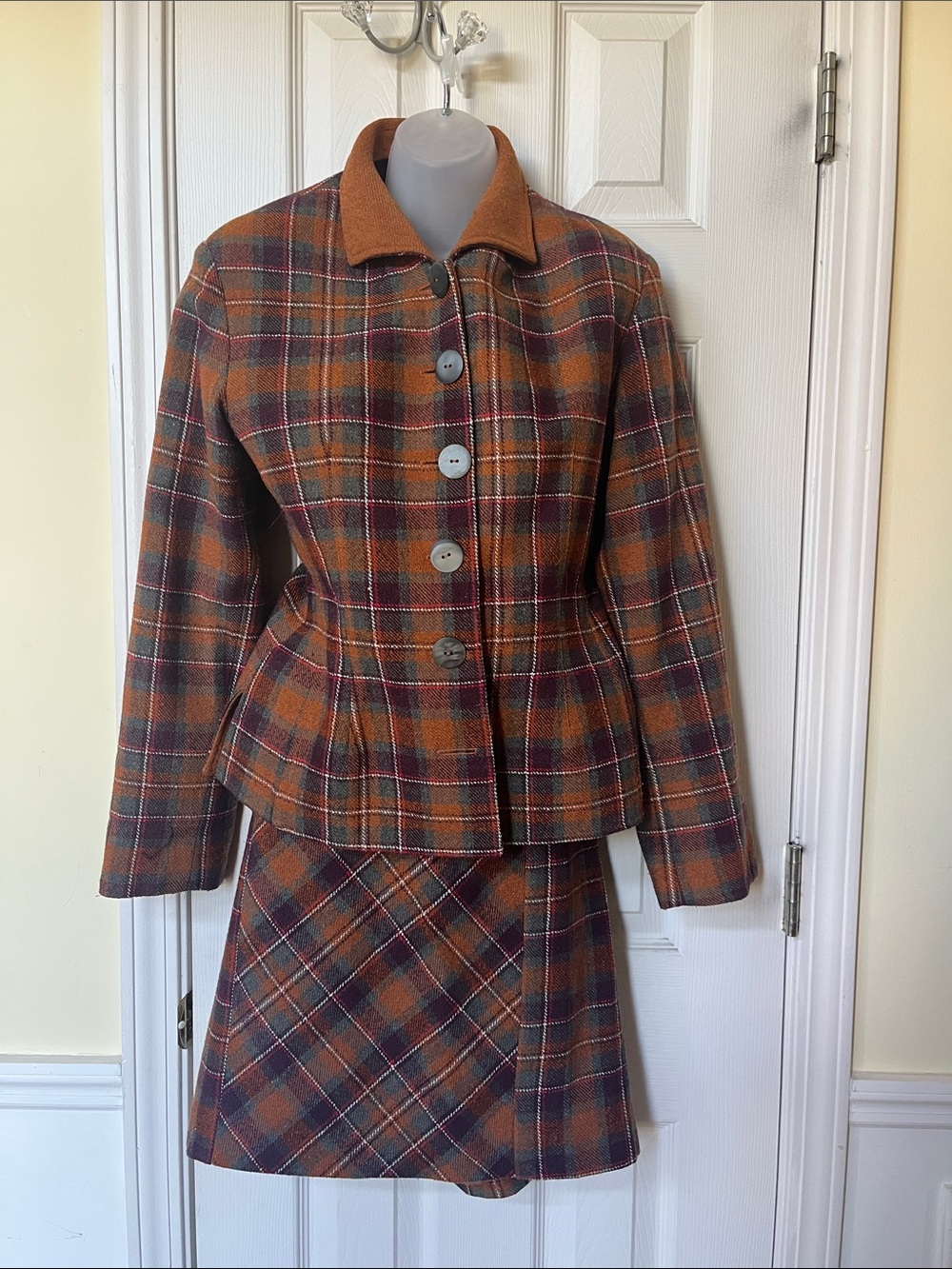 Vintage Dorothy Schoenlen Silver Collection Tweed Suit